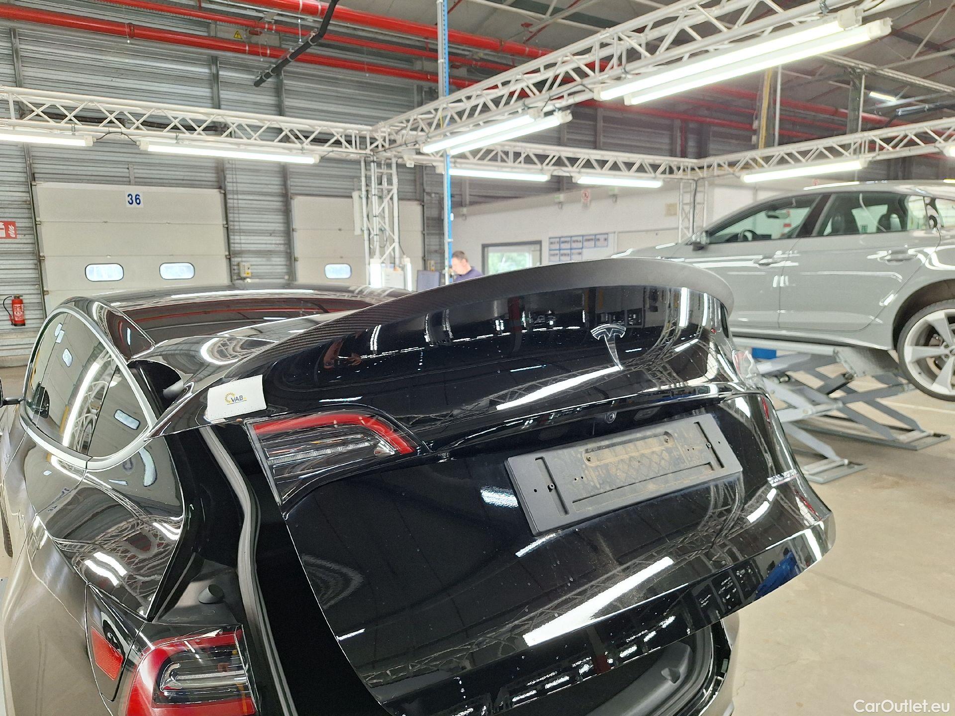  Tesla  Model Y Tesla,  '21 BEV, Tesla  Performance Dual Motor AWD 5d #9