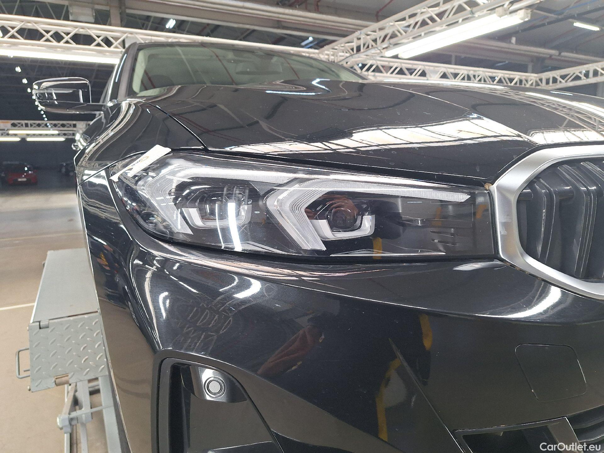  Bmw  Serie 3 BMW, 3-serie FL'22, 318i 115kw A #18