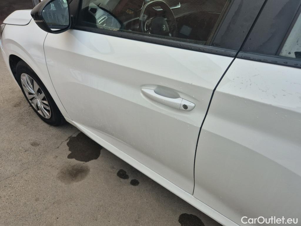  Peugeot  208 PEUGEOT  / 2019 / 5P / berlina con portón BlueHDi 73kW (100CV) Active (CM) #1