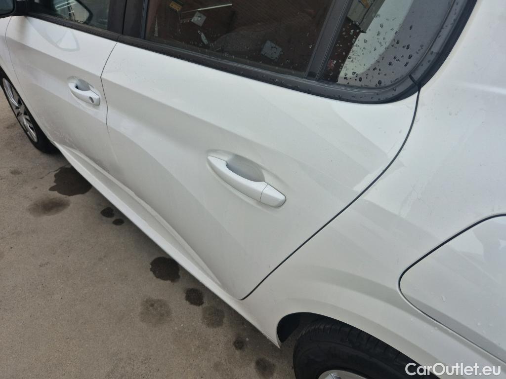  Peugeot  208 PEUGEOT  / 2019 / 5P / berlina con portón BlueHDi 73kW (100CV) Active (CM) #33