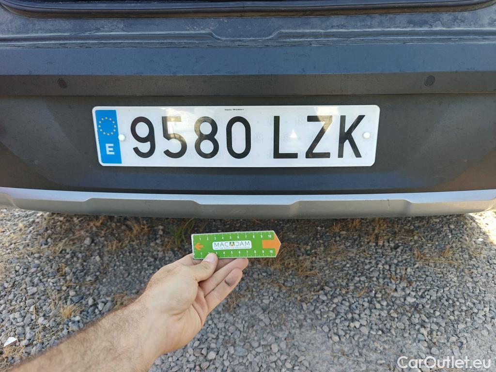  Hyundai  Bayon HYUNDAI  / 2021 / 5P / todoterreno 1.2 MPI Maxx #35