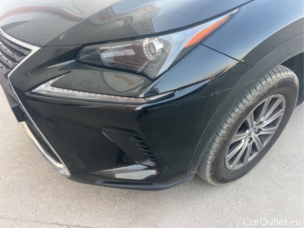  Lexus  NX LEXUS  / 2017 / 5P / todoterreno 2.5 300h Business Navigation 2WD #36