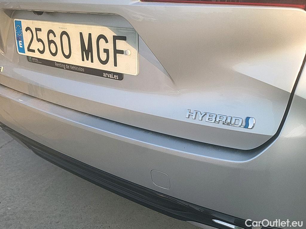  Toyota  Corolla TOYOTA  / 2019 / 5P / familiar 1.8 125H BUSINESS E-CVT TOU SPORT #23