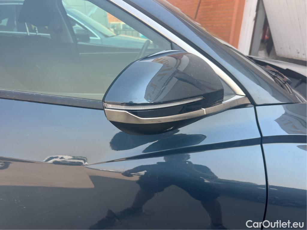  Hyundai  Tucson HYUNDAI  / 2020 / 5P / todoterreno 1.6 TGDI 169kW HEV Tecno Sky Auto #28