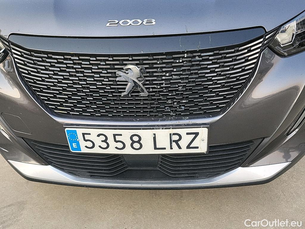  Peugeot  2008 PEUGEOT  / 2019 / 5P / todoterreno Allure Pack Puretech 130 S&S EAT8 (AC2) #40