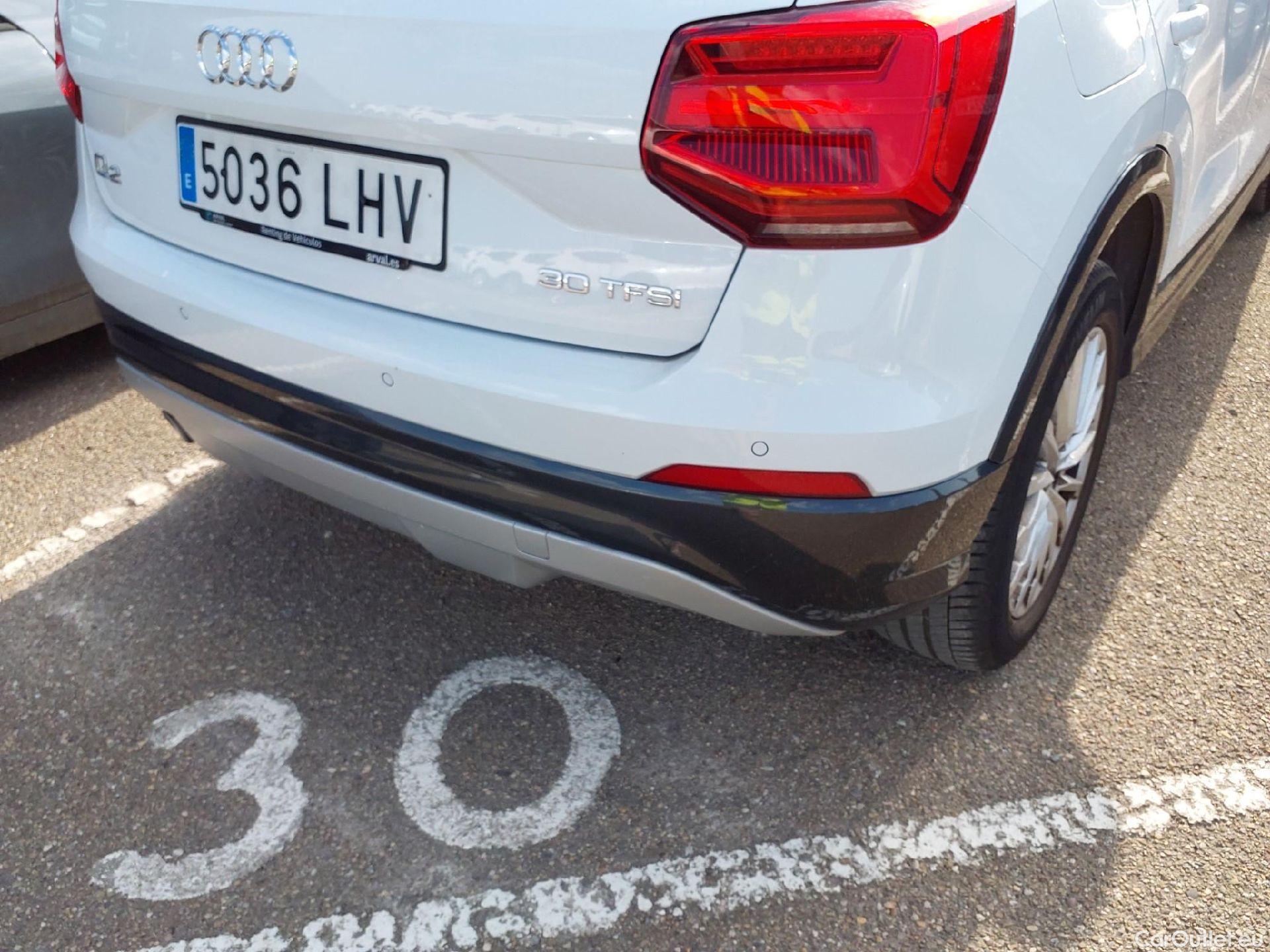  Audi  Q2 AUDI  / 2016 / 5P / todoterreno Design 30 TFSI 85kW (116CV) (AC) #20