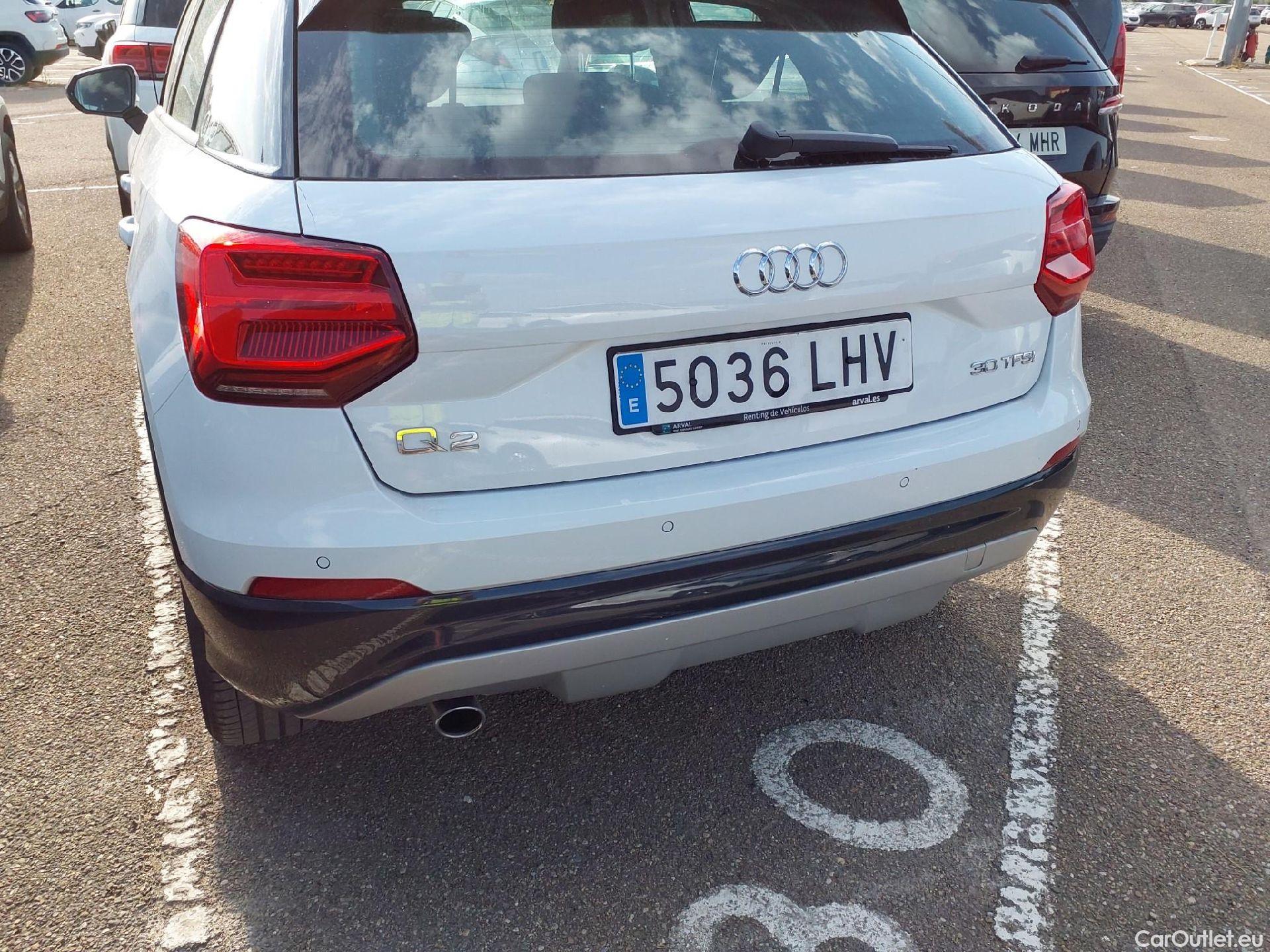  Audi  Q2 AUDI  / 2016 / 5P / todoterreno Design 30 TFSI 85kW (116CV) (AC) #12
