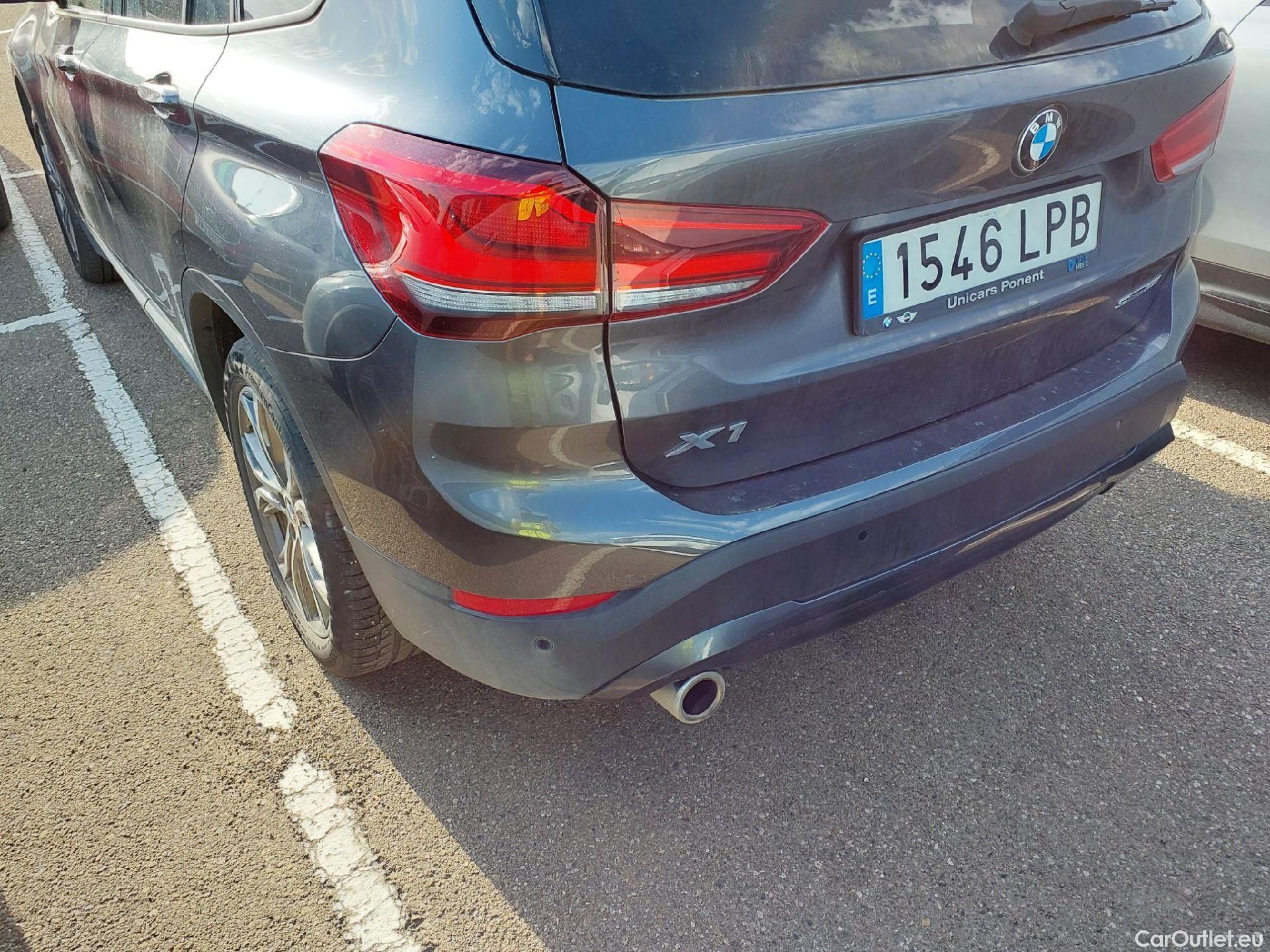  Bmw  X1 BMW  sDrive18i (CX2) #12
