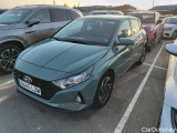 i20