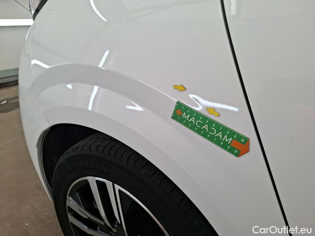  Peugeot  208  Allure Business 1.2 PureTech 100CV BVA8 E6d #14