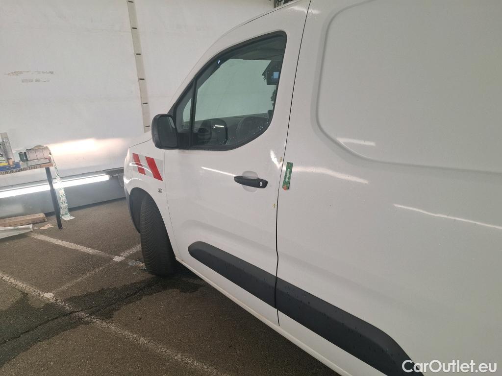  Citroen  Berlingo  Fourgon Worker M 1000 1.2 PureTech 130CV BVA8 E6d #11