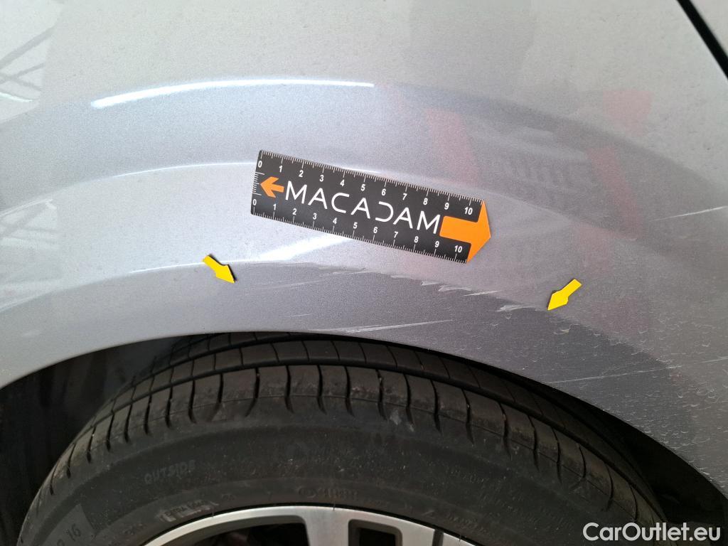  Peugeot  208  Allure Pack 1.2 PureTech 100CV BVA8 E6d #9