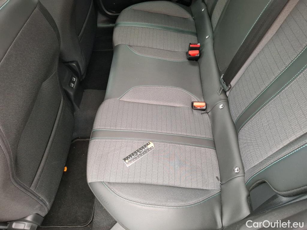  Peugeot  208  Allure Pack 1.2 PureTech 100CV BVA8 E6d #31