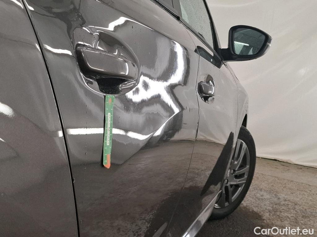  Peugeot  208 PEUGEOT  / 2019 / 5P / Berline Puretech 75 S&S Active Business #18
