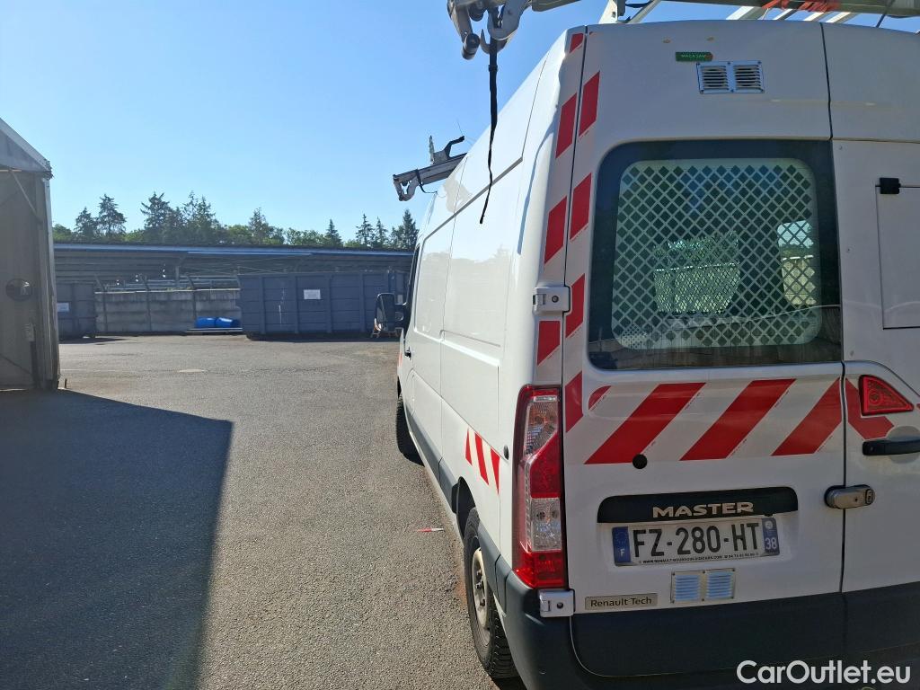  Renault  Master RENAULT  / 2019 / 4P / Fourgon tôlé FG Tr GCF F3500 L2H2 Energy dCi 150 #11