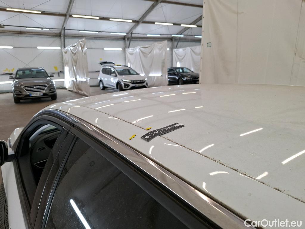  Peugeot  3008  Active Business 1.5 HDi 130CV BVA8 E6d #38