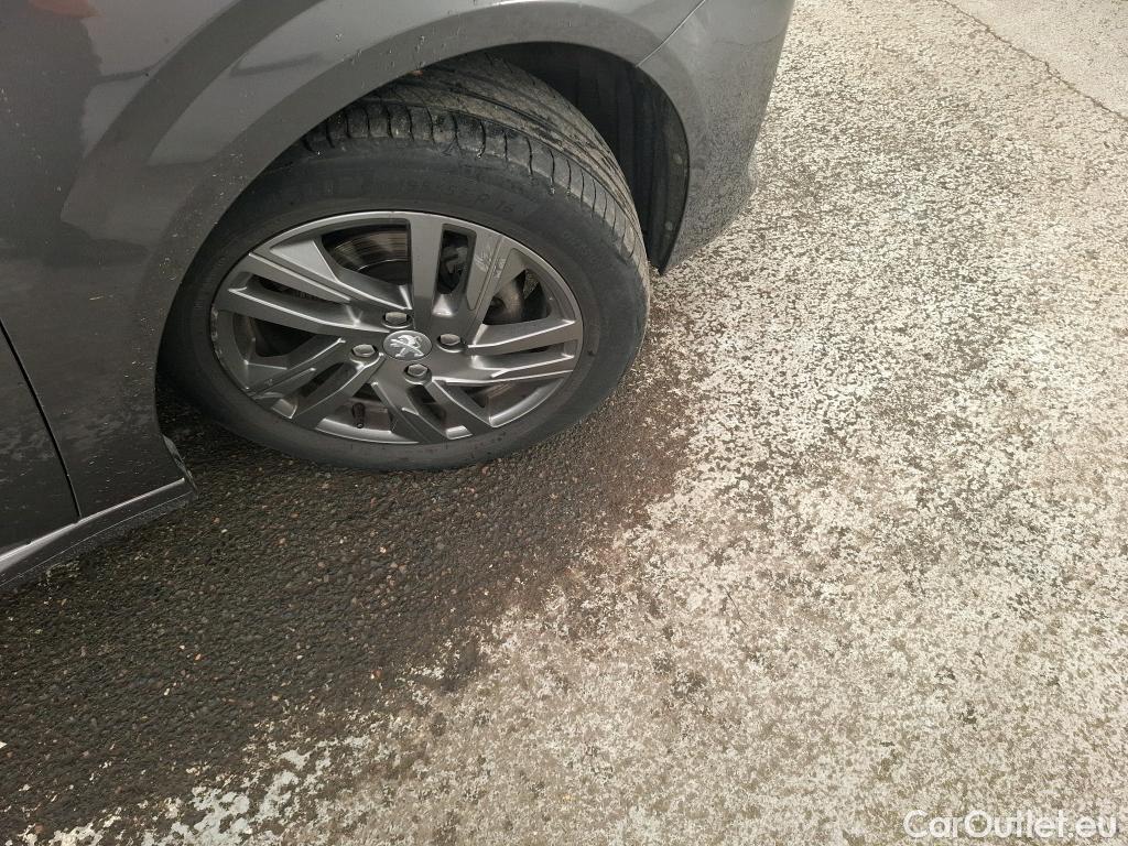  Peugeot  208 PEUGEOT  / 2019 / 5P / Berline Puretech 75 S&S Active Business #33