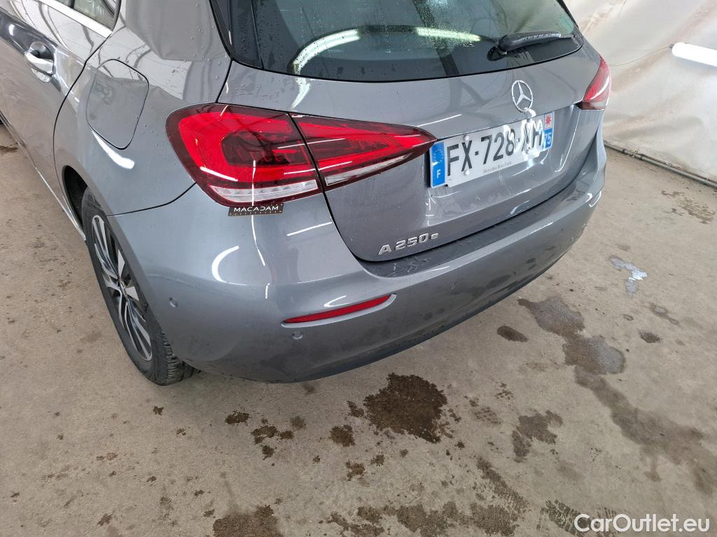  Mercedes  A-Klasse MERCEDES-BENZ Classe A Compact / 2018 / 5P / Berline A 250 e Business Line 8G-DCT #33