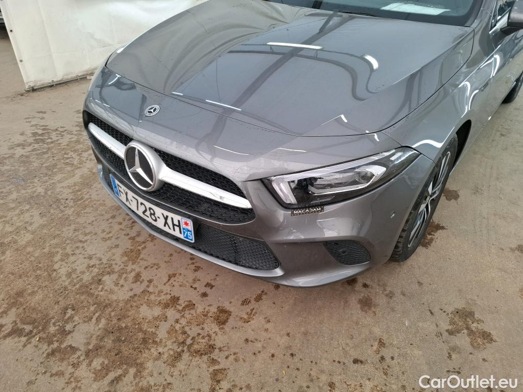  Mercedes  A-Klasse MERCEDES-BENZ Classe A Compact / 2018 / 5P / Berline A 250 e Business Line 8G-DCT #1