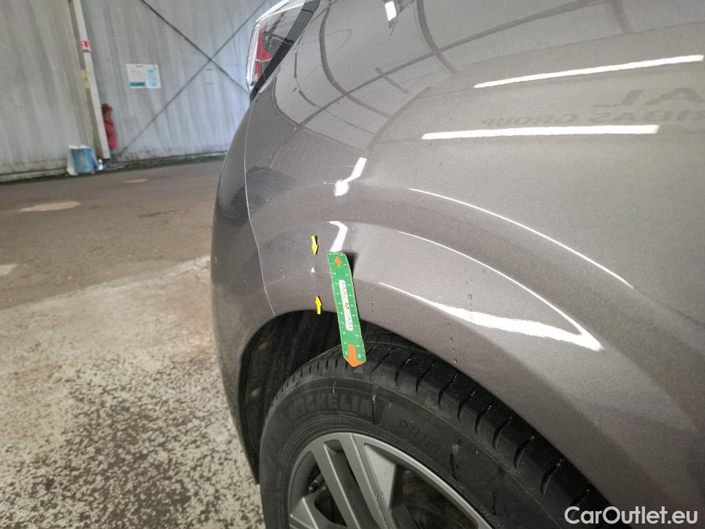  Peugeot  208 PEUGEOT  / 2019 / 5P / Berline Puretech 75 S&S Active Business #1