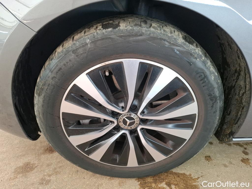  Mercedes  A-Klasse MERCEDES-BENZ Classe A Compact / 2018 / 5P / Berline A 250 e Business Line 8G-DCT #23