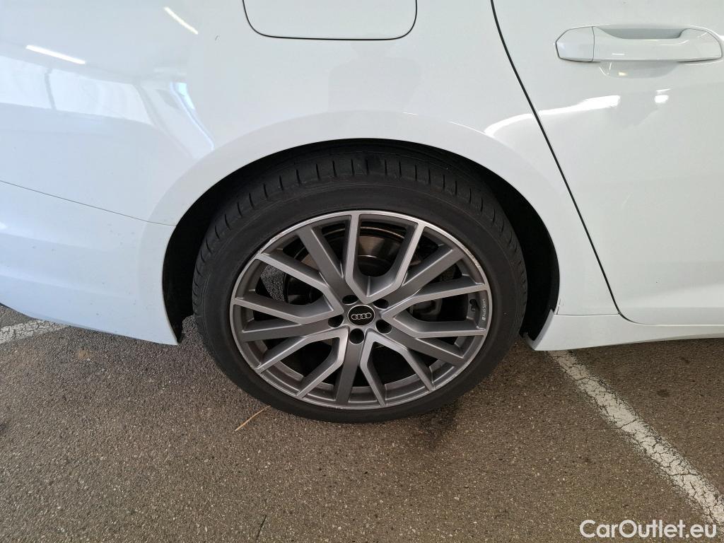  Audi  A6 AUDI  Avant / 2018 / 5P / Break 50 TFSI e quattro S tronic Avus Extended #38