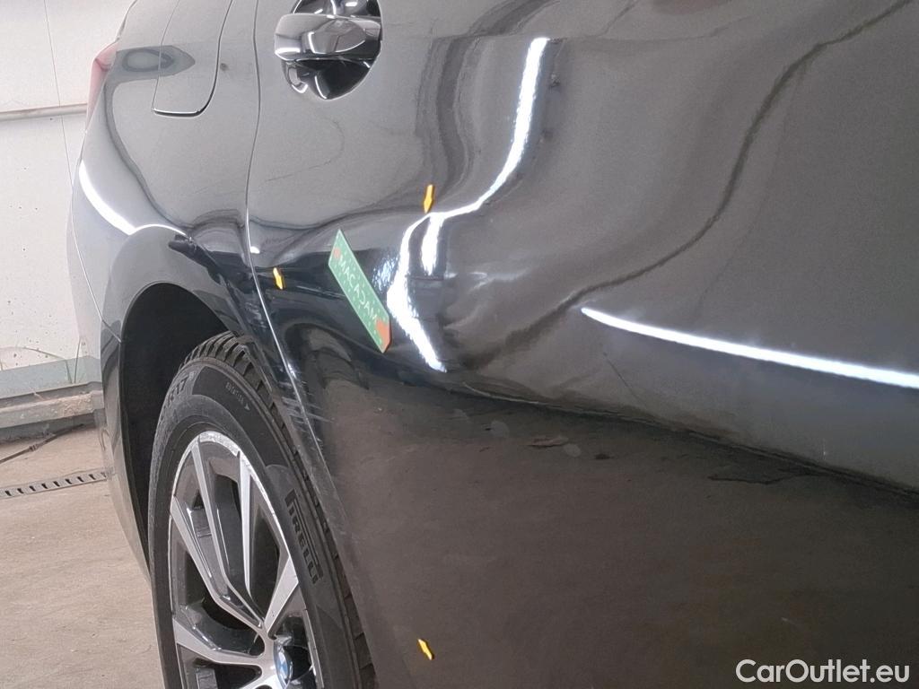  Bmw  Serie 3 BMW Série 3 Berline / 2022 / 4P / Berline 320e 204ch Business Design BVA8 Hybride #8