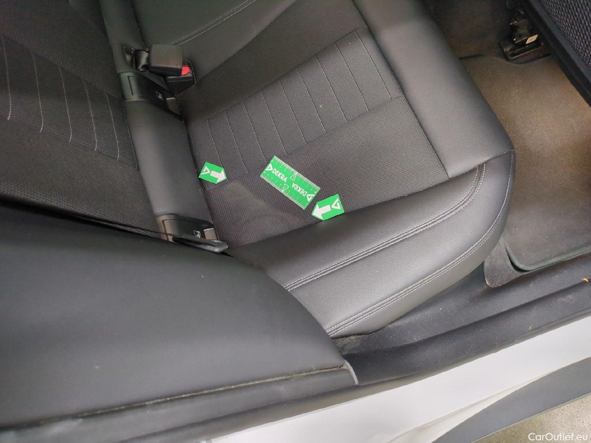  Bmw  Serie 4 BMW i4 / 2021 / 5P / Berline eDrive40 340ch Business Design BVA8 #33