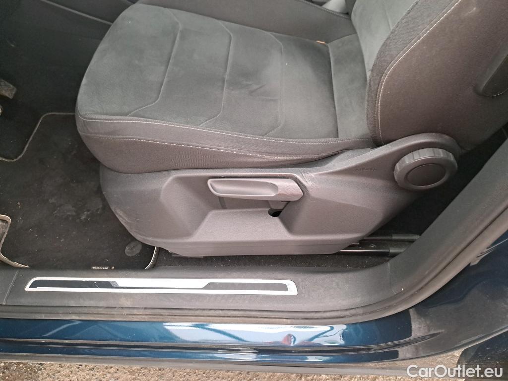  Volkswagen  Tiguan VOLKSWAGEN  / 2020 / 5P / SUV 2.0 TDI 150 DSG7 Elegance #7