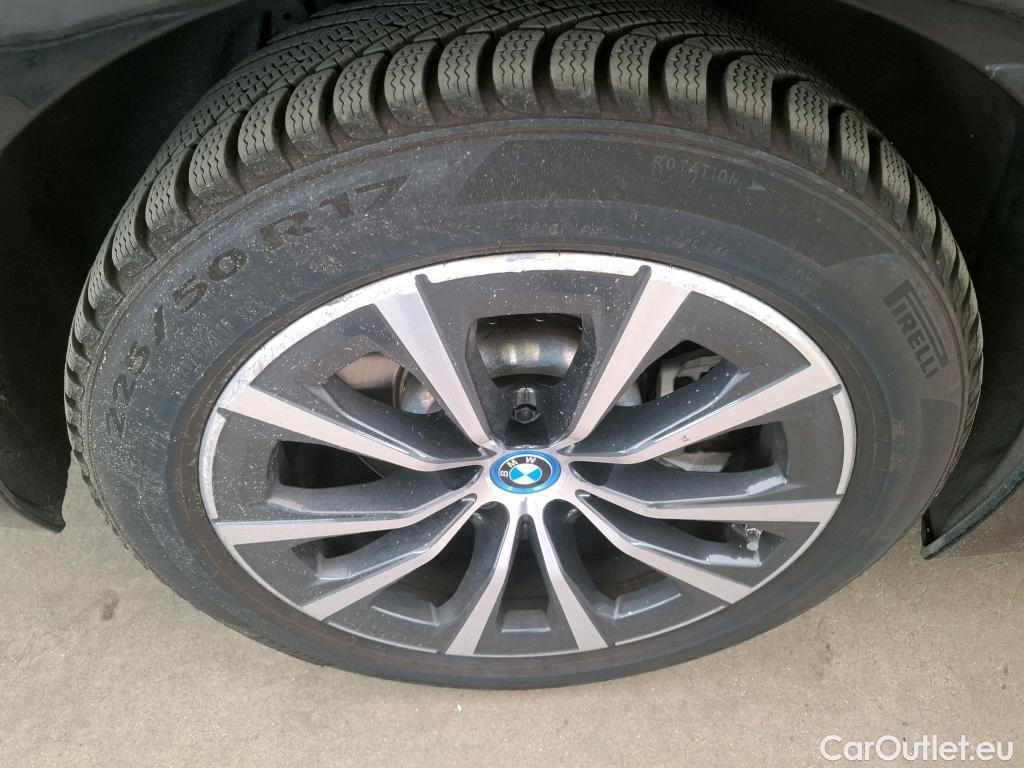  Bmw  Serie 3 BMW Série 3 Berline / 2022 / 4P / Berline 320e 204ch Business Design BVA8 Hybride #27
