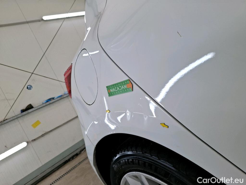  Renault  Clio  V Business Réversible 1.6 E-TECH Hybrid 140CV BVA6 E6d #1