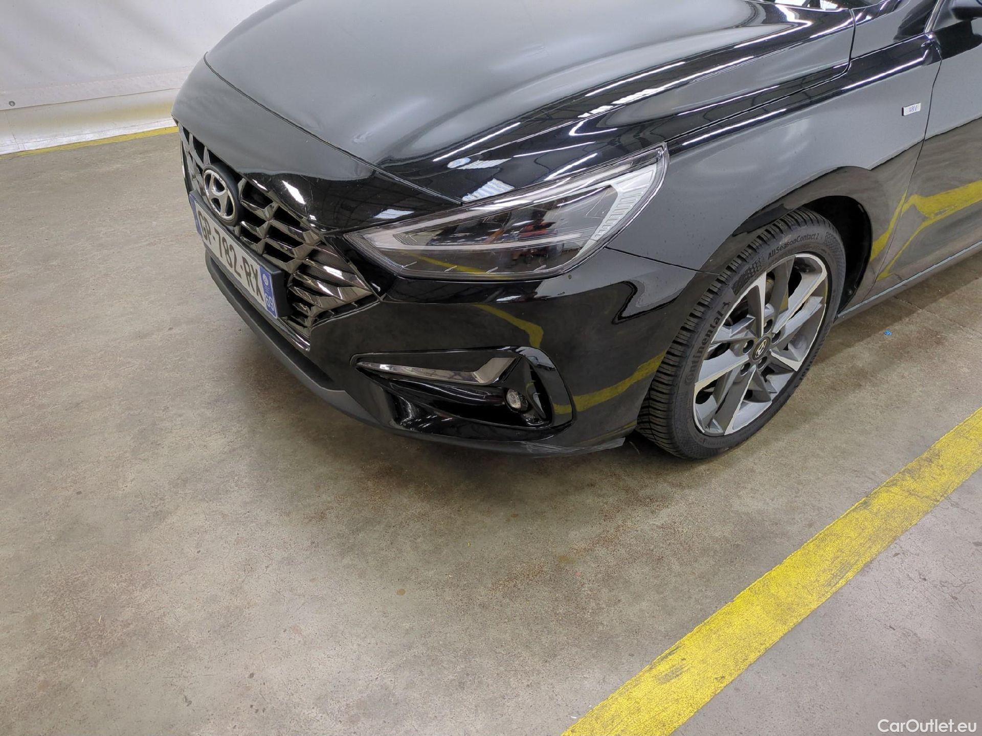  Hyundai  i30 HYUNDAI  / 2020 / 5P / Berline 1.0 T-GDI 120 DCT-7 MHEV CREATIVE #15