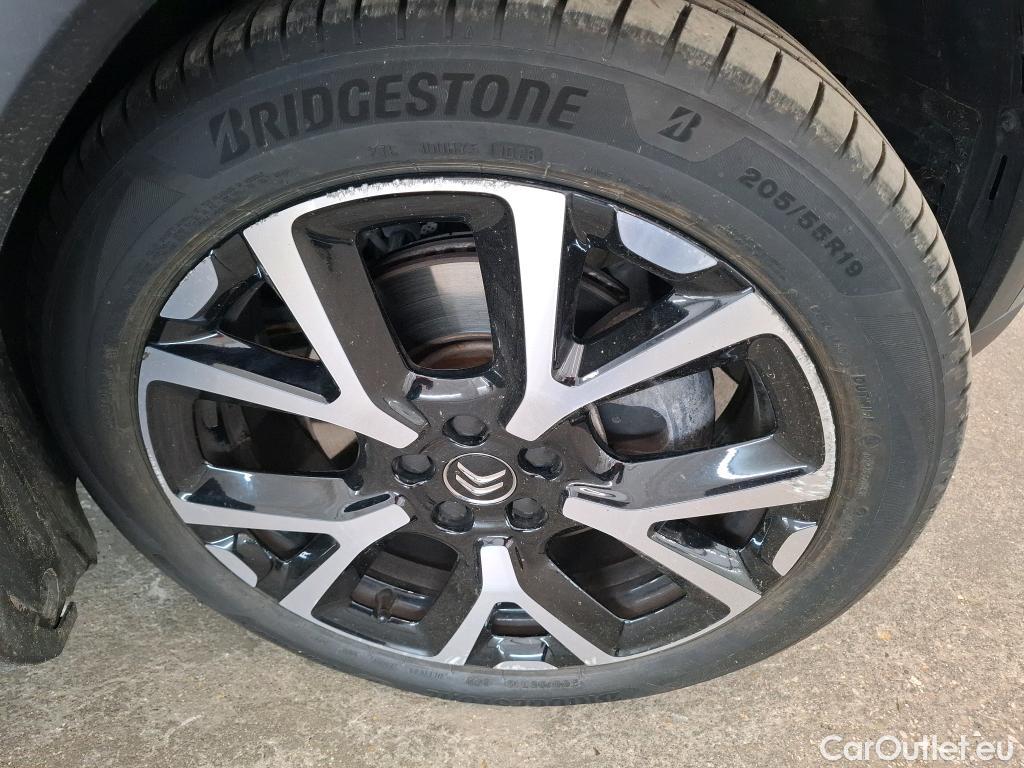 Citroen  C5 Aircross CITROEN  / 2018 / 5P / SUV Hybrid 225 ë-EAT8 Shine Pack #9