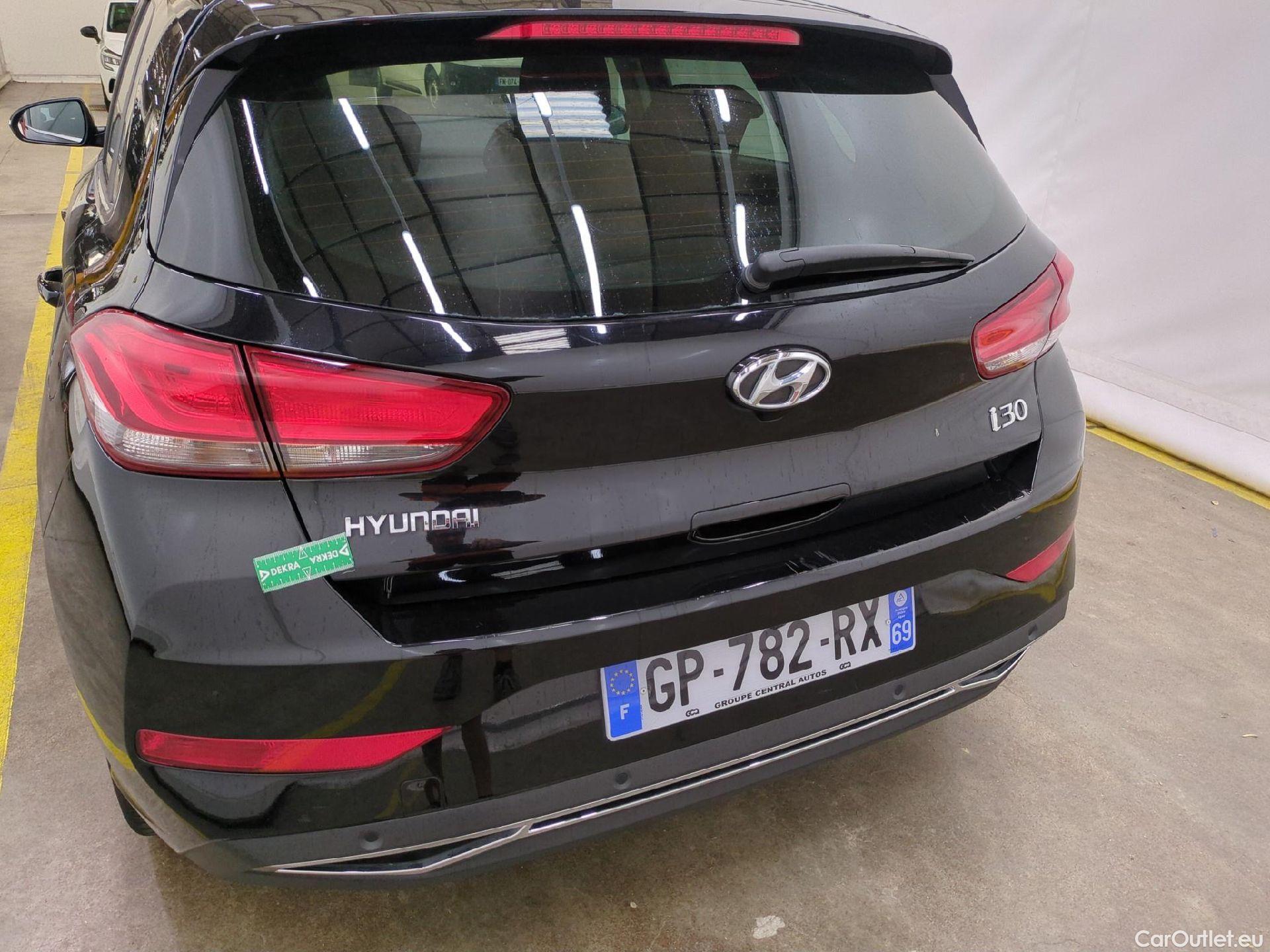  Hyundai  i30 HYUNDAI  / 2020 / 5P / Berline 1.0 T-GDI 120 DCT-7 MHEV CREATIVE #30