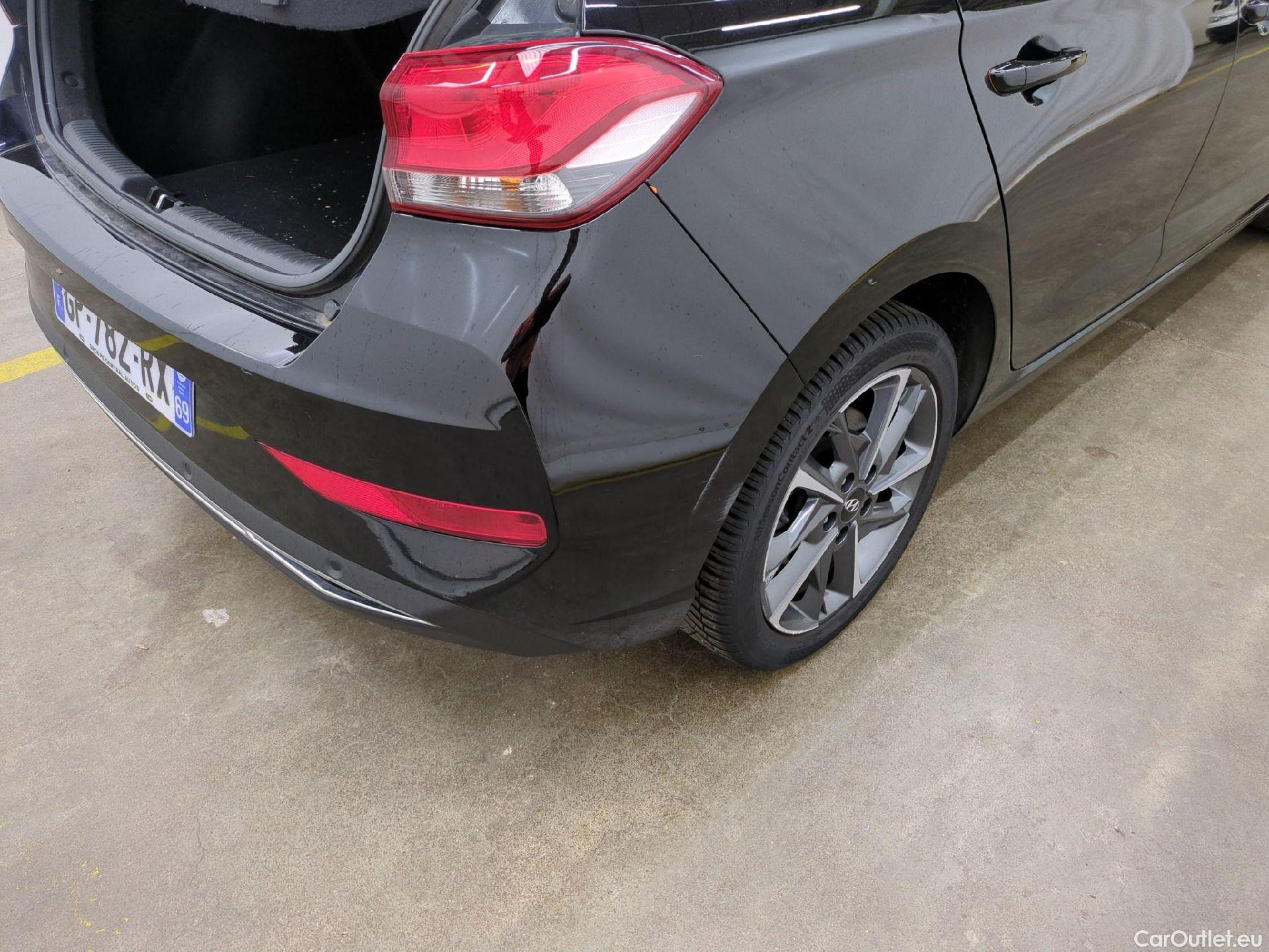  Hyundai  i30 HYUNDAI  / 2020 / 5P / Berline 1.0 T-GDI 120 DCT-7 MHEV CREATIVE #23