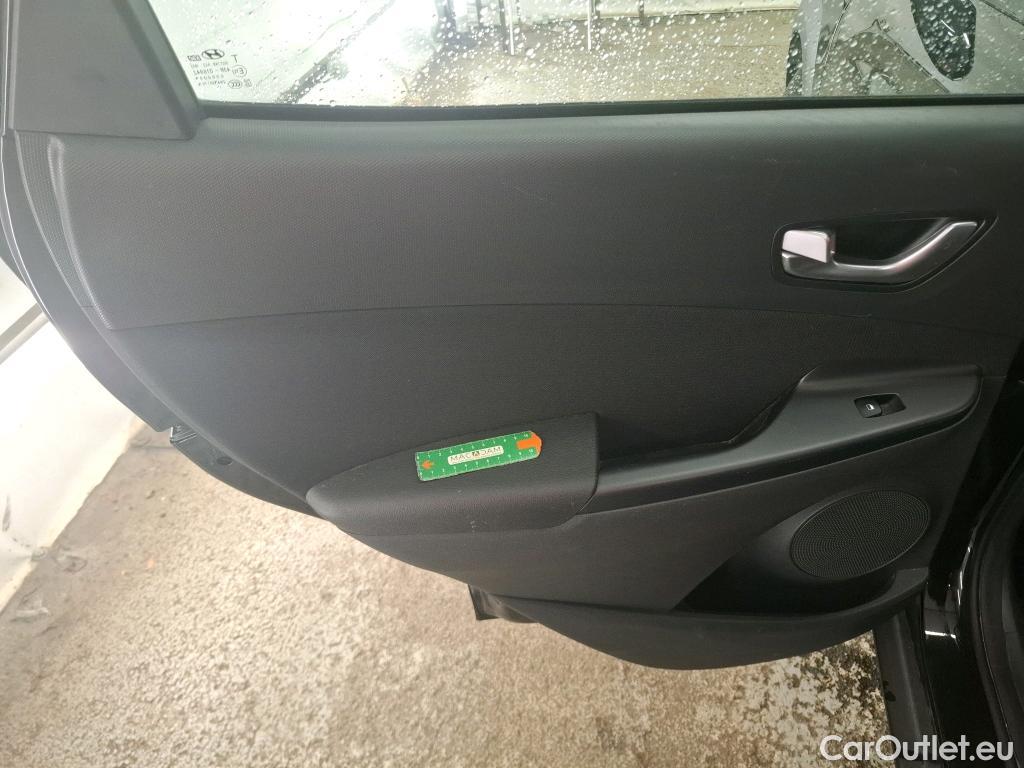  Hyundai  Konna Kona Business Hybrid 2WD 1.6 GDI 140CV BVA6 E6d #7