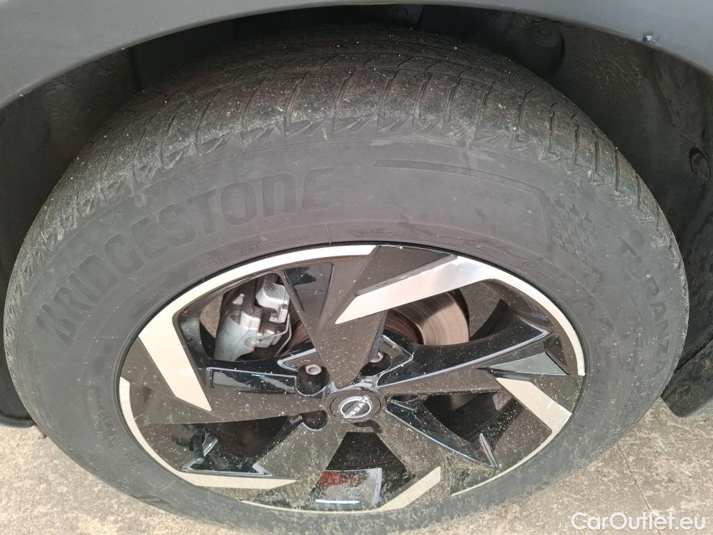  Nissan  Juke NISSAN  / 2019 / 5P / Crossover Hybrid 143 Business+ COMMITMENT DEAL LOT 700 #18