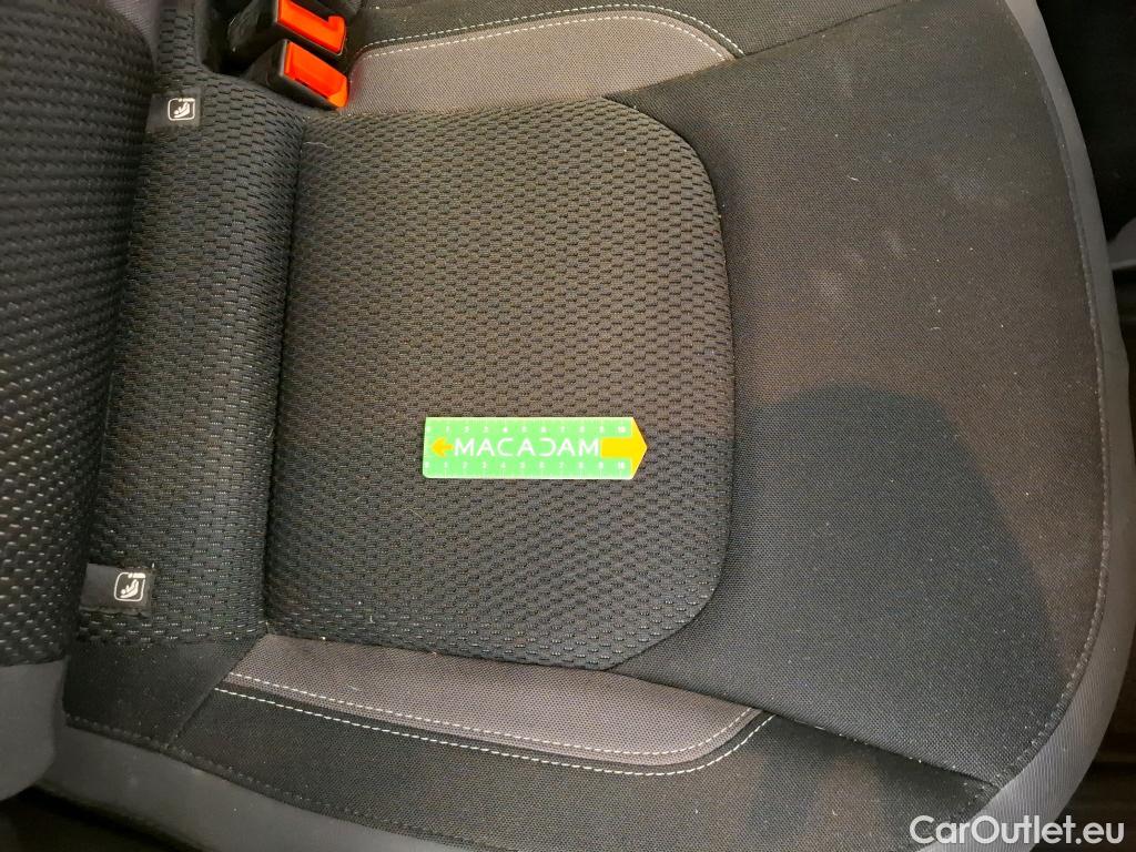  Jeep  Patriot JEEP Renegade / 2018 / 5P / SUV 1.3 TURBO T4 190PS 4XE LIMITED #25