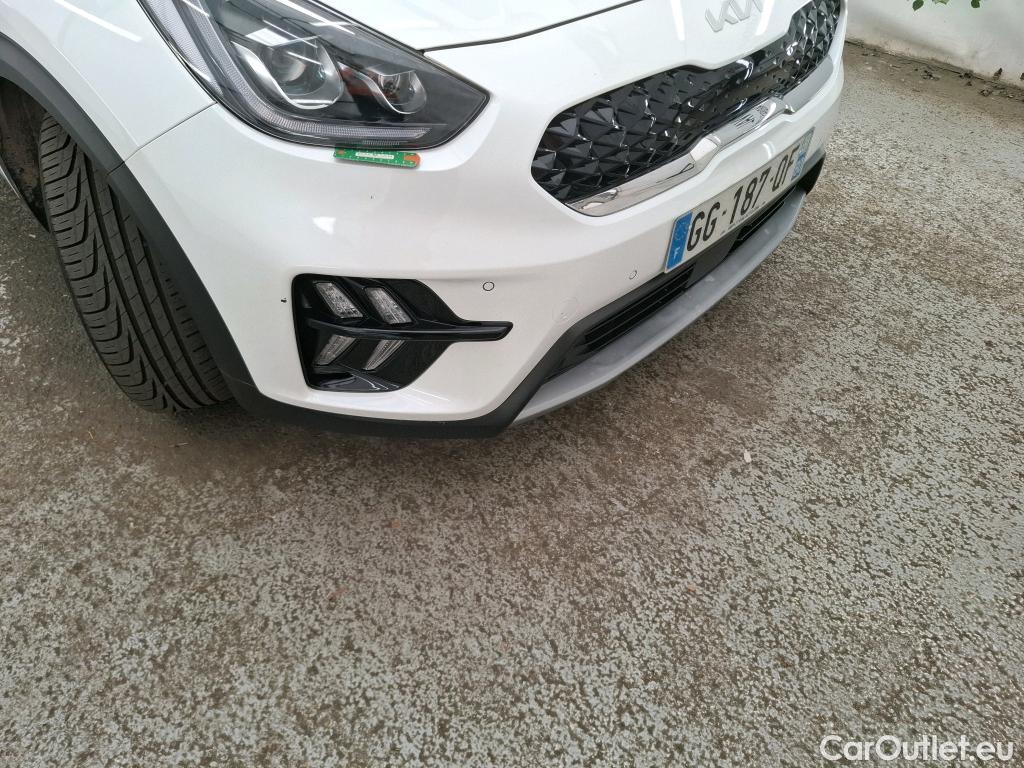  KIA  Niro KIA  / 2019 / 5P / Berline 1.6 GDI PHEV Lounge Business DCT6 MY22 #4