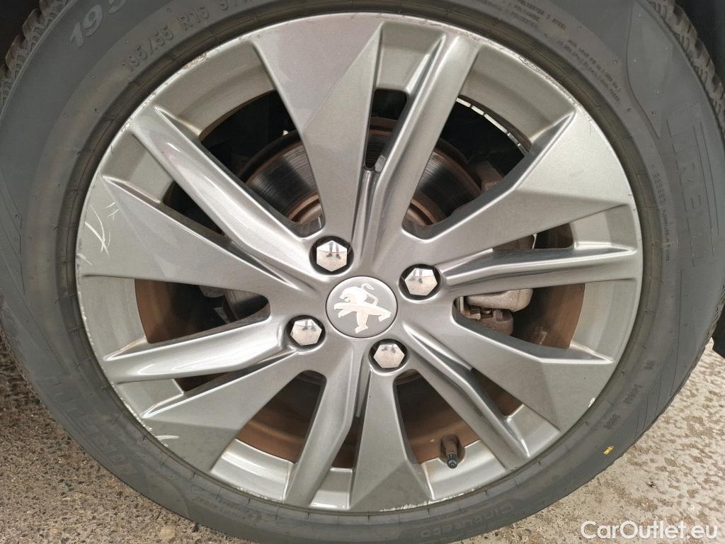  Peugeot  208  (e-) Active Business R 50kWh BVA / TRANSFO VP VF #2