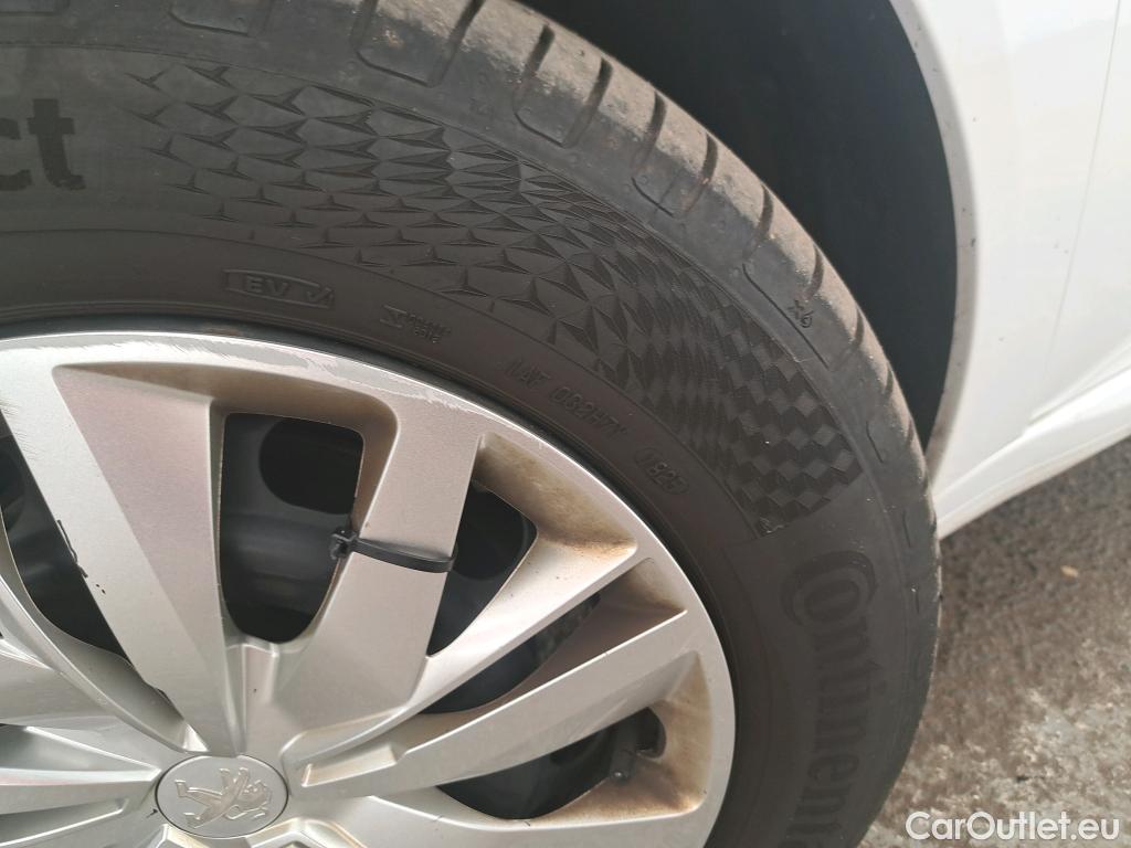  Peugeot  208  Premium 1.5 HDi 100CV BVM6 E6d #43