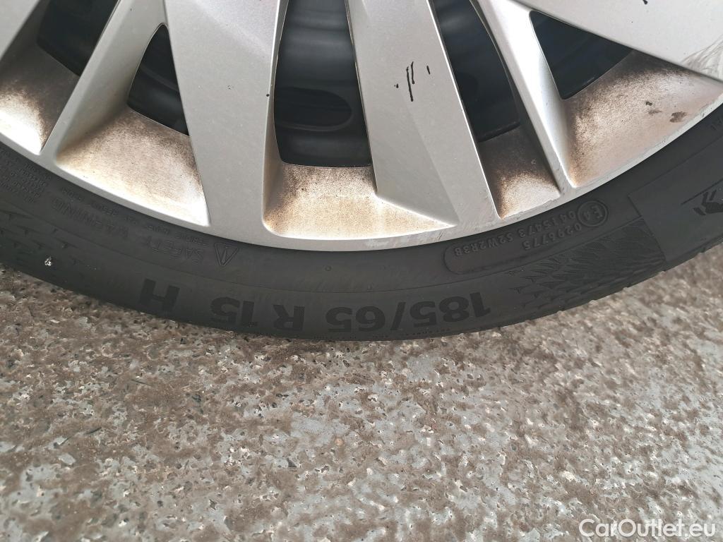  Peugeot  208  Premium 1.5 HDi 100CV BVM6 E6d #45