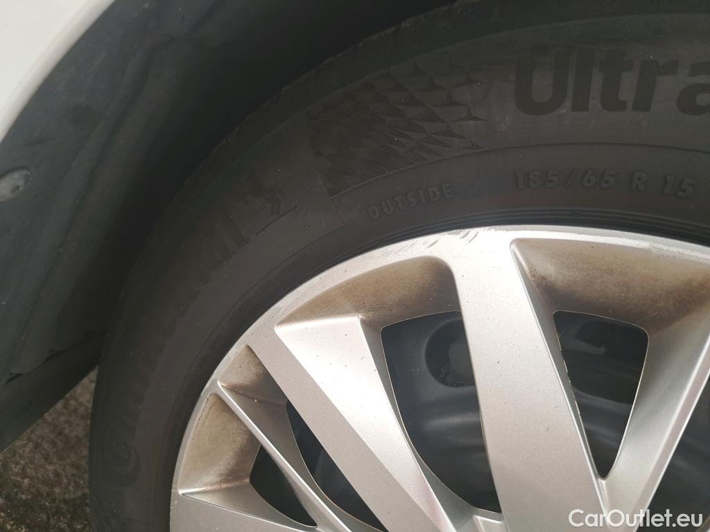  Peugeot  208  Premium 1.5 HDi 100CV BVM6 E6d #47