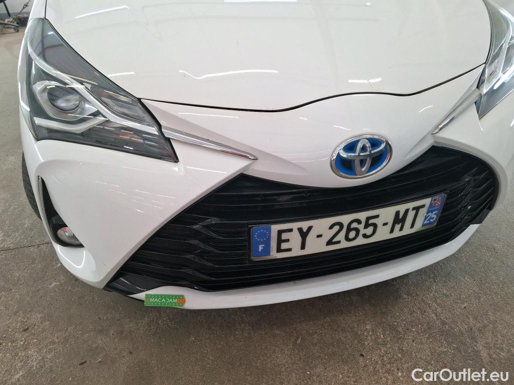  Toyota  Yaris TOYOTA  Hybride 5p Berline 1.5 VVT-I HYBRID France Business #1