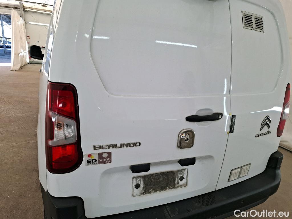  Citroen  Berlingo CITROEN  / 2018 / 4P / Fourgonnette M 1000kg PureTech 110 BVM6 Driver (Ex 732P) #11