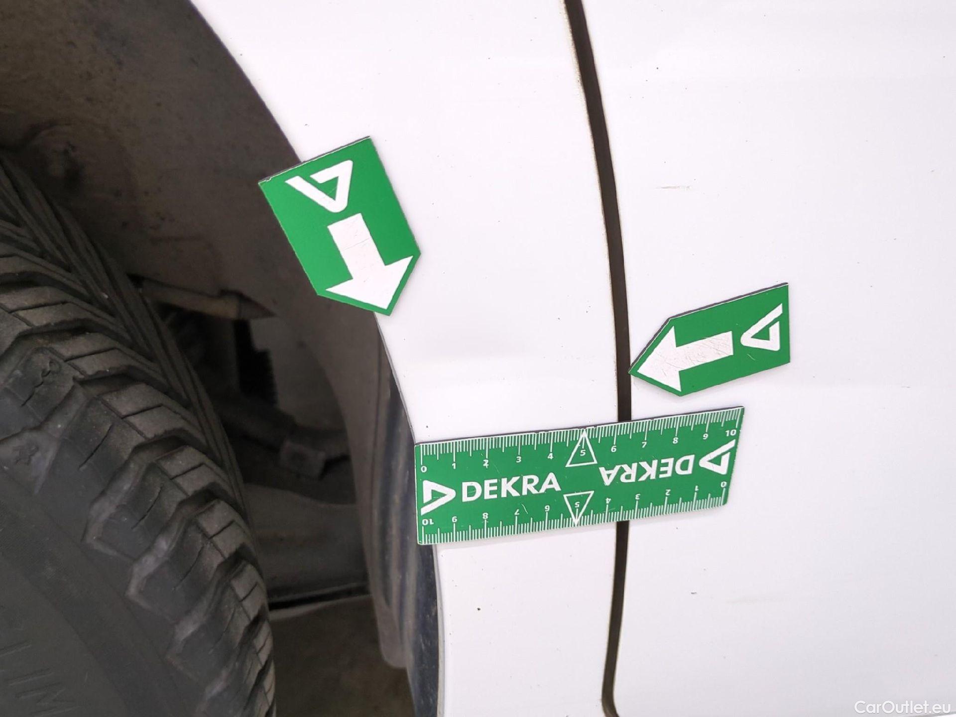  Citroen  Berlingo  Fourgon Club M 650 1.5 BlueHDi 75CV BVM5 E6dT #17
