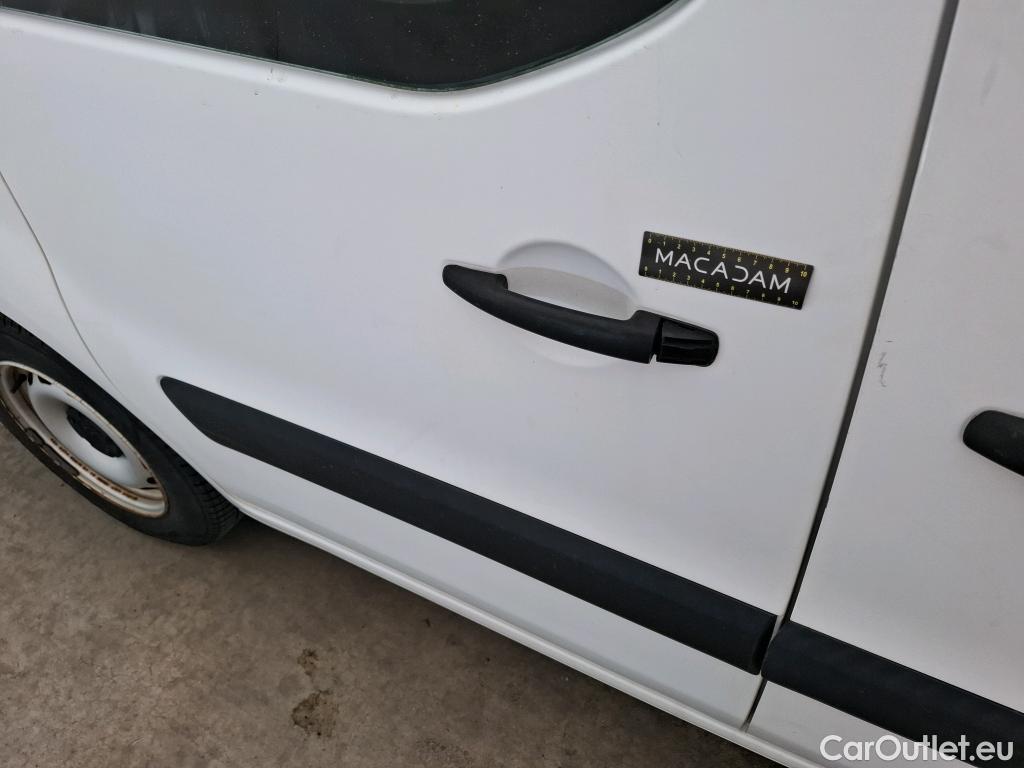  Citroen  Berlingo  Fourgon Confort L2 (Long) Cabine Approfondie 1.6 BlueHDi 100CV BVM5 E6 #10