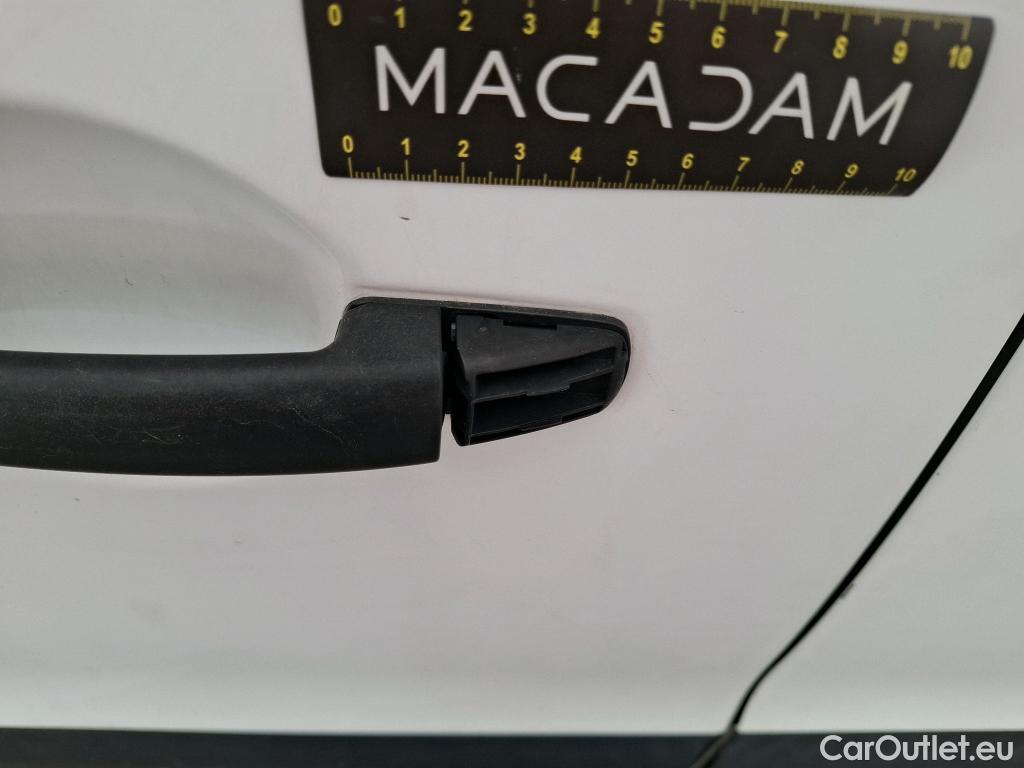  Citroen  Berlingo  Fourgon Confort L2 (Long) Cabine Approfondie 1.6 BlueHDi 100CV BVM5 E6 #11