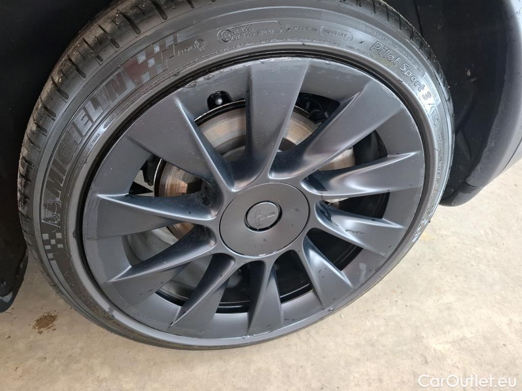 Tesla  Model Y TESLA  2020 5P SUV Grand Autonomie Dual Motor AWD #16