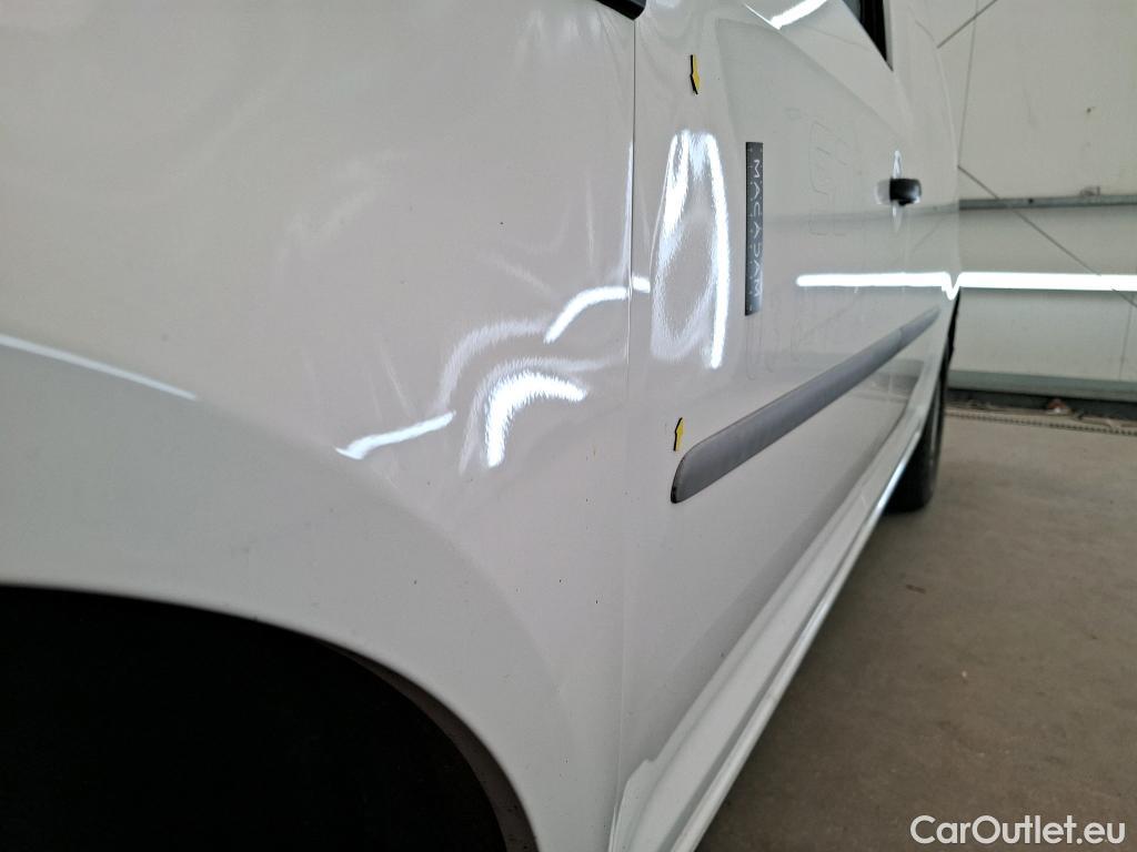  Volkswagen  Caddy VOLKSWAGEN  Maxi Van VU 4p Fourgonnette 2.0 TDI MAXI 102 #9